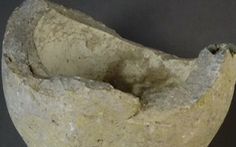 Phát hiện mảnh lựu đạn 1.000 năm tuổi ở Jerusalem