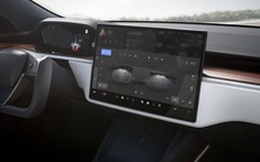 Xe Tesla cũng bị nóng như máy tính dùng liên tục, gây nhiều lỗi hệ thống nghiêm trọng