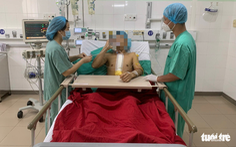 Bệnh viện Trung ương Huế lập hai kỷ lục ghép tim xuyên Việt