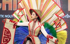 'Chiếu Cà Mau' đoạt giải nhất trang phục dân tộc Hoa hậu Hoàn vũ Việt Nam 2022