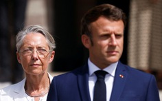Thủ tướng Pháp xin từ chức, ông Macron bác đơn