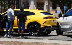 Con trai tài tử Ben Affleck lùi Lamborghini Urus vào BMW X6 giữa đại lý xe sang