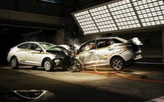 Hyundai Accent đâm Grand i10: Chất lượng lắp ráp chênh lệch