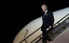 Vợ chồng tổng thống Mỹ sơ tán vì máy bay tư nhân đi ‘nhầm’ vào không phận hạn chế