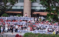 Hàng ngàn người Trung Quốc biểu tình vì ngân hàng không cho rút tiền nhiều tháng qua