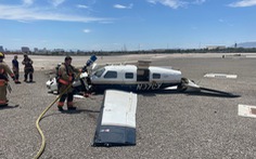 4 người chết do máy bay va chạm ở sân bay Bắc Las Vegas