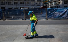 Nắng nóng, các nghiệp đoàn châu Âu tìm cách bảo vệ lao động làm việc ngoài trời