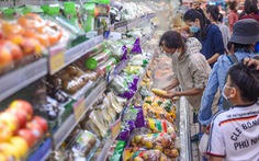 Giá cả hằng ngày 26-7: Giá thực phẩm tươi sống siêu thị giảm; rau củ chợ TP.HCM tăng trở lại
