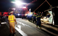 Vụ lật xe chở keo tràm làm 4 người chết: Do ôtô đổ dốc ẩu
