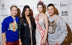 Hoa hậu  Harnaaz Sandhu phấn khích xem mẫu Việt bịt mắt mặc đồ tái chế đi catwalk