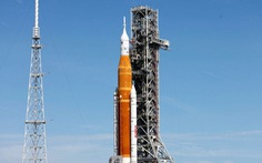 2 lần hoãn phóng tàu vũ trụ Orion lên Mặt trăng: NASA dùng hàng cũ để tiết kiệm?