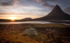 Đạp xe 1.400km khám phá Iceland 