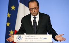 ​Tổng thống Pháp thăm “tâm chấn” đại dịch Ebola