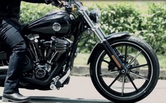 Clip hướng dẫn lái môtô phân khối lớn của Harley-Davidson