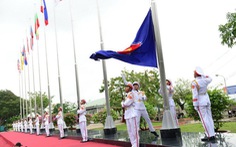 Thượng cờ ASEAN tại TP.HCM