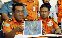 Indonesia tìm thấy 3 thi thể cháy đen cạnh máy bay
