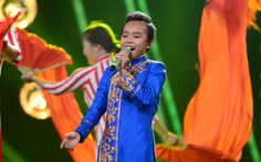 Vietnam Idol Kids: hát "nhạc lạ", Hồ Văn Cường vẫn dẫn đầu