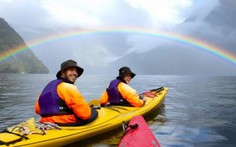 Bí quyết hưởng tuần trăng mật dài... 5 năm ở 50 nước