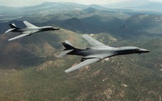 ​Mỹ điều hai máy bay ném bom B1 tới bán đảo Triều Tiên 