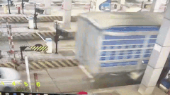 Video: Trích xuất camera, phát hiện xe con 'núp' đuôi xe tải để trốn phí BOT 19 lần