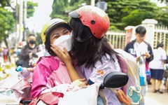 Có một mùa thi đong đầy yêu thương