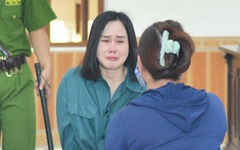 'Tina Dương' bật khóc khi lãnh án 11 năm tù
