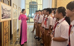 Trường THCS Nguyễn Gia Thiều tham quan Trụ sở HĐND và UBND TP.HCM