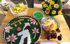 Độc đáo mâm bánh mừng 8-3 của teen THPT Quang Trung (Bình Định)
