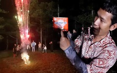 Nhiều ý kiến trái chiều quanh nghi vấn Lâm Vlog đốt pháo hoa trong rừng Đà Lạt