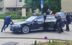 Thông tin sức khỏe Thủ tướng Slovakia sau vụ ám sát