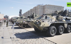 Nga trưng bày hàng loạt khí tài mà quân đội nước này thu từ chiến trường Ukraine