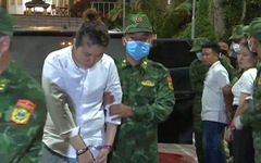 Hai sinh viên Lào tham gia nhóm vận chuyển 100 bánh heroin vào Việt Nam
