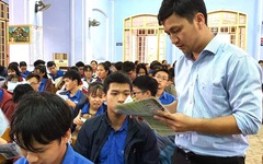 Sinh viên, đồng nghiệp tiếc thương nhà khoa học trẻ tài năng PGS.TS Đào Nguyên Khôi