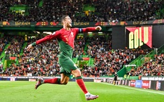 Vé xem Ronaldo tập luyện cho Euro 2024 tăng chóng mặt