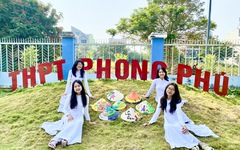 Teen trường THPT Phong Phú học lịch sử qua… nón lá