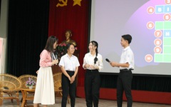Vỡ oà với phần hùng biện trên sân khấu Lễ trao học bổng Vì tương lai Việt Nam