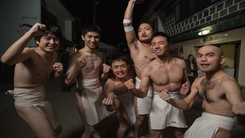 Độc đáo lễ hội đàn ông khỏa thân ở Nhật Bản