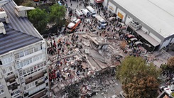 Video: Động đất rung chuyển nhiều nơi ở Thổ Nhĩ Kỳ và Hi Lạp, 22 người chết