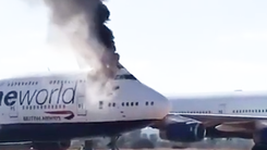 Video: Máy bay Boeing 747 bốc cháy tại sân bay ở Tây Ban Nha