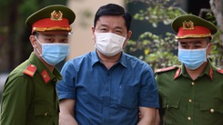 Video: Ông Đinh La Thăng bị đề nghị 10-11 năm tù