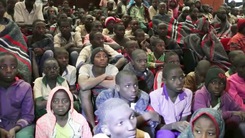 Video: Hơn 300 học sinh trở về nhà sau khi bị bắt cóc ở Nigeria