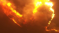 Video: Cháy lớn tại căn cứ thủy quân lục chiến Mỹ