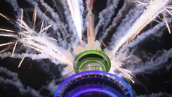 Video: New Zealand bắn pháo hoa bước sang năm mới đầu tiên trên thế giới