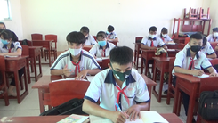 Video: Học sinh Cà Mau trở lại trường sau thời gian dài nghỉ học vì Covid-19