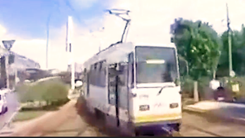 Video: Hai xe buýt điện đâm nhau ở Romania