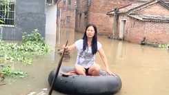 Video: Mưa liên tiếp 29 ngày, gần 10.000 ngôi nhà ở Trung Quốc bị sập