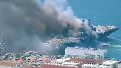 Video: Tàu tấn công đổ bộ USS của Mỹ bốc cháy, ít nhất 18 thủy thủ bị thương