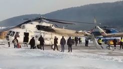 Video: Trực thăng đâm vào tổ hợp tòa nhà tại sân bay ở Nga