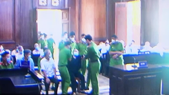 Video: VKS đang luận tội, bà Dương Thị Bạch Diệp phản ứng gay gắt, liên tục la hét