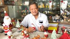 Video: Ngắm bộ sưu tập ông già Noel làm từ vỏ trứng của thầy giáo 71 tuổi ở Gò Vấp